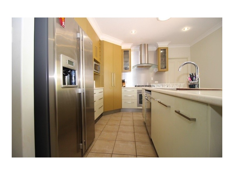 4 Kettle Street, Capella QLD 4723