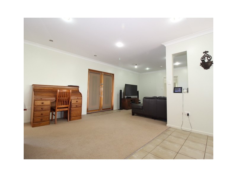 4 Kettle Street, Capella QLD 4723