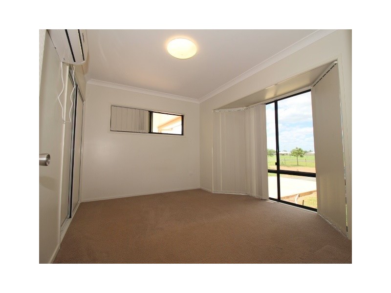 4 Kettle Street, Capella QLD 4723