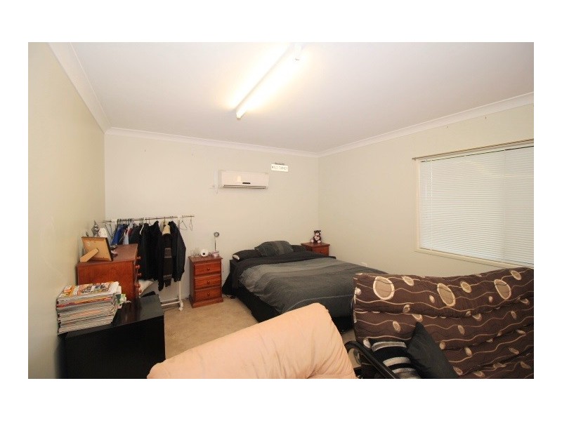 4 Kettle Street, Capella QLD 4723