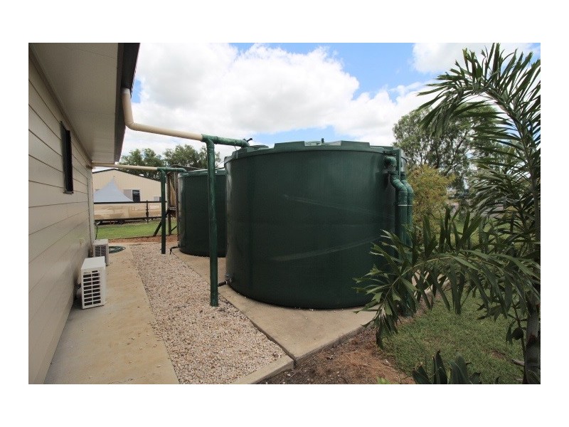 4 Kettle Street, Capella QLD 4723