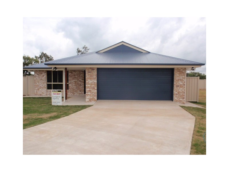 8 Berthun Street, Emerald QLD 4720