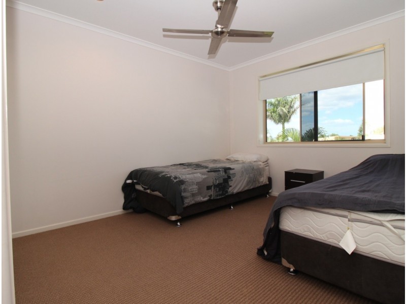 Unit 1/2 Guy Street, Emerald QLD 4720