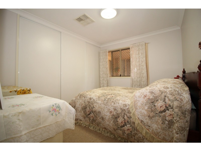 23B Crendon Street, Emerald QLD 4720
