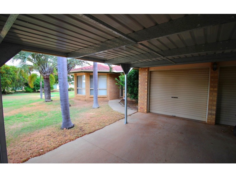23B Crendon Street, Emerald QLD 4720