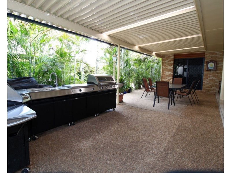 18 Forrest Lane, Emerald QLD 4720