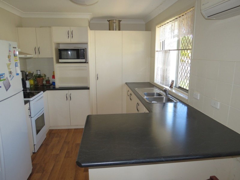 13/24 Riverview Street, Emerald QLD 4720