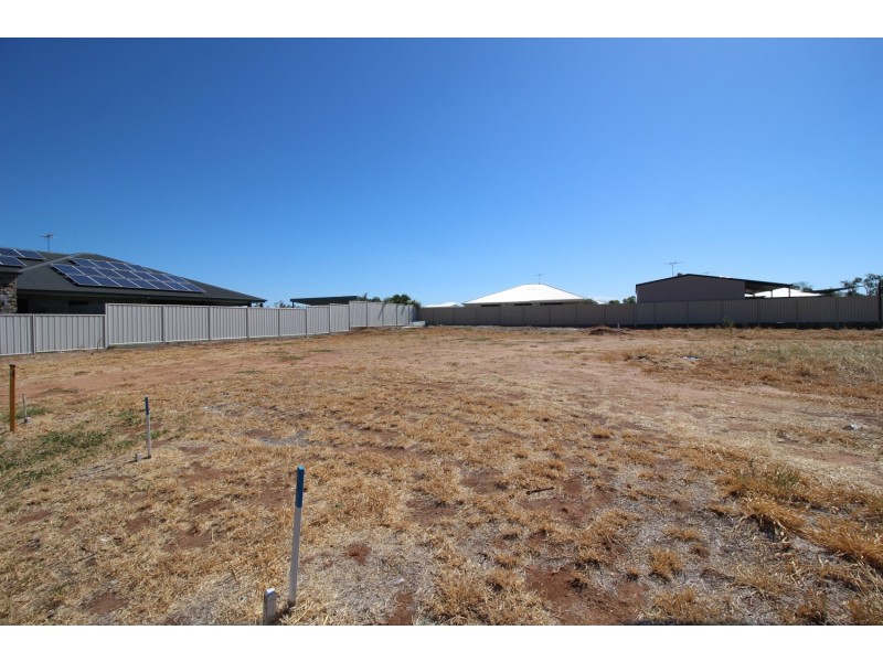 6 Belmont Street, Emerald QLD 4720