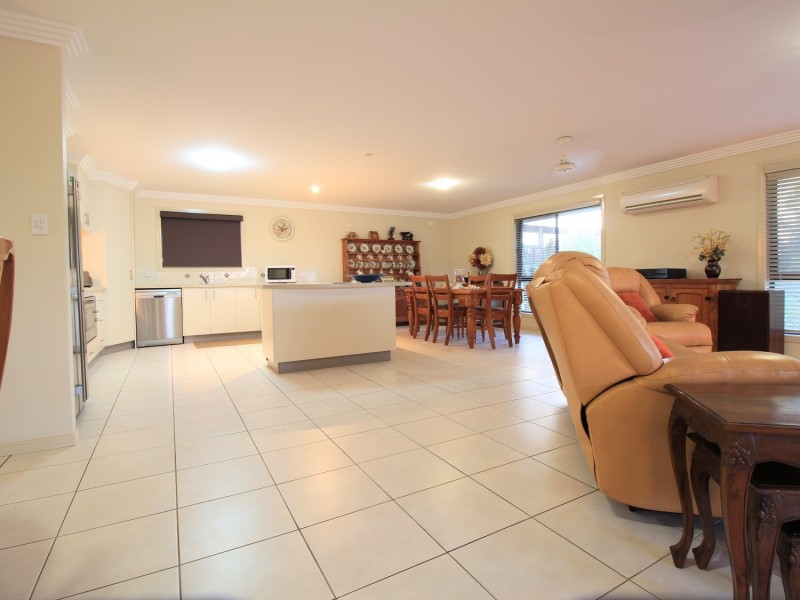 32 Berthun Street, Emerald QLD 4720