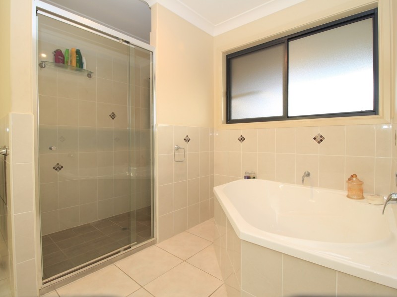 32 Berthun Street, Emerald QLD 4720