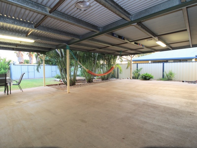 12 Cowan Crescent, Emerald QLD 4720