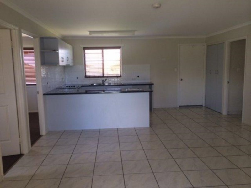 17 Burns Street, Capella QLD 4723