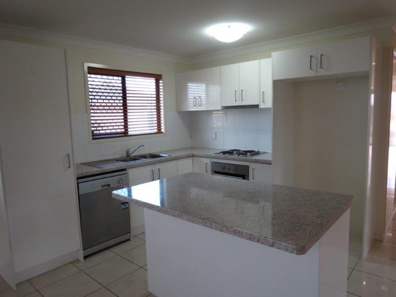 5 Easton Street, Emerald QLD 4720