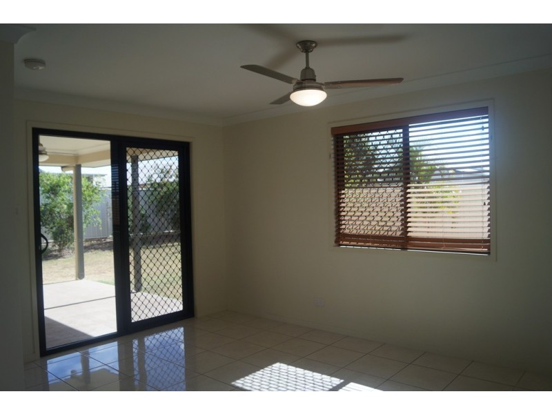 5 Easton Street, Emerald QLD 4720