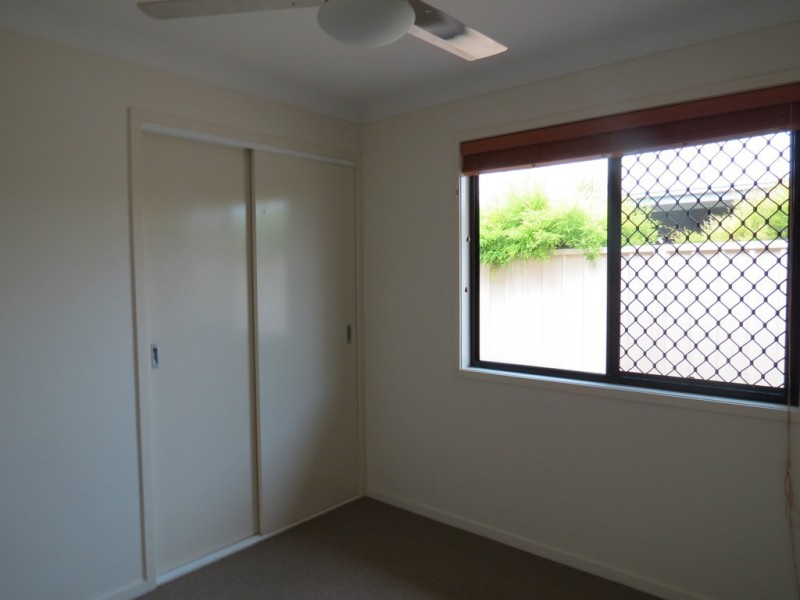 5 Easton Street, Emerald QLD 4720