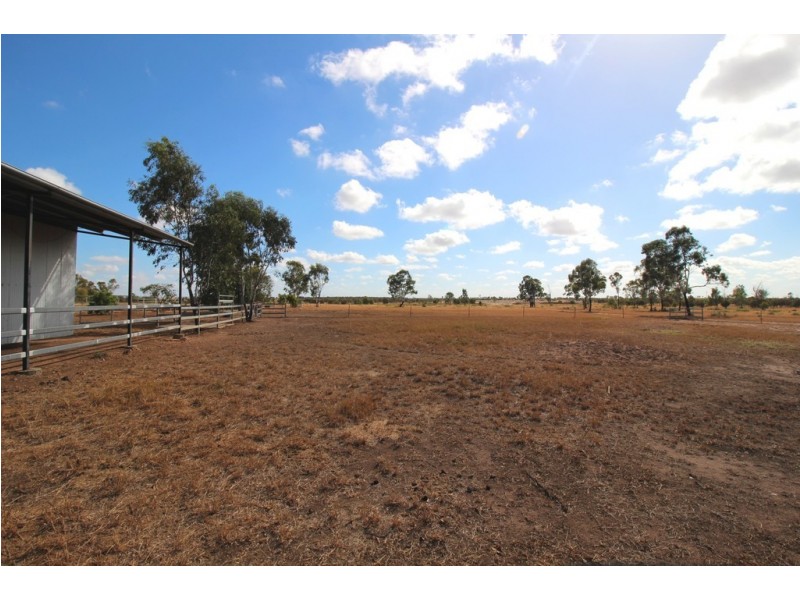24644 Capricorn Highway, Emerald QLD 4720