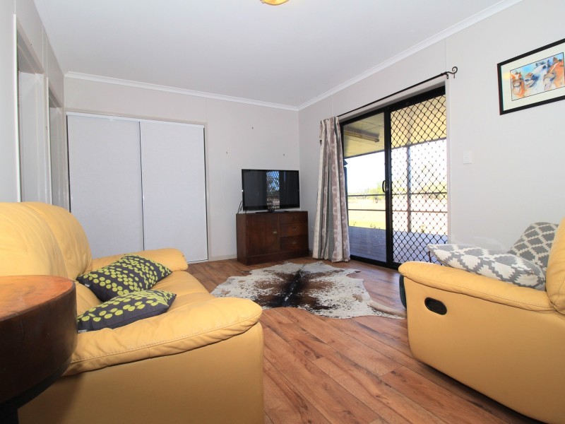 1643 Lilyvale Road, Emerald QLD 4720