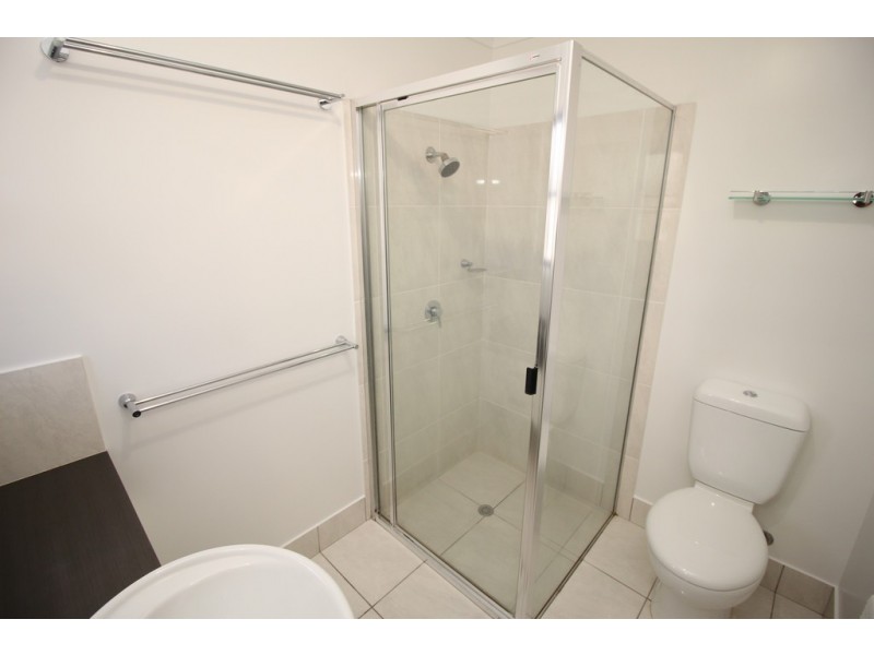 3 Charlton Street, Emerald QLD 4720