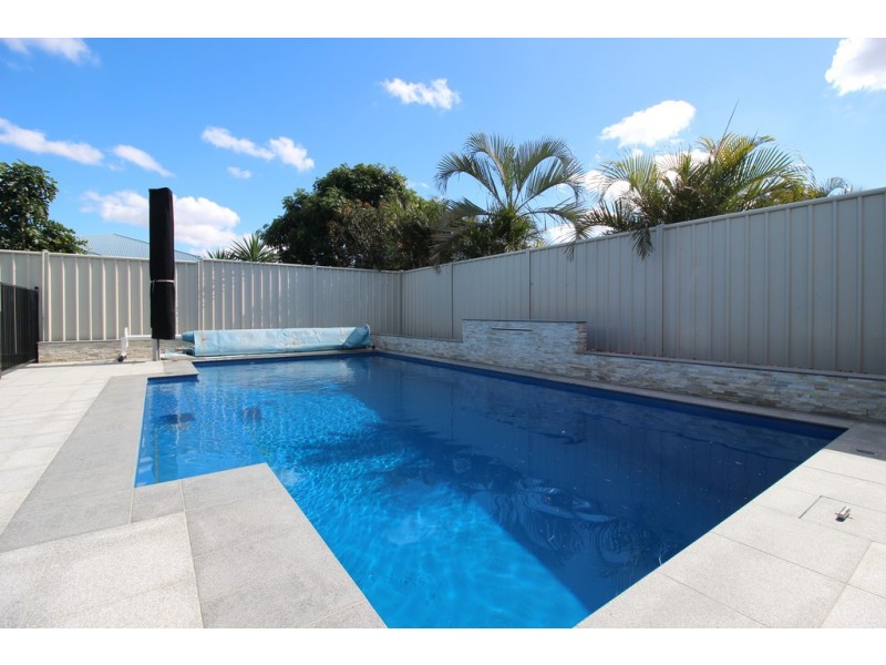 3 Charlton Street, Emerald QLD 4720