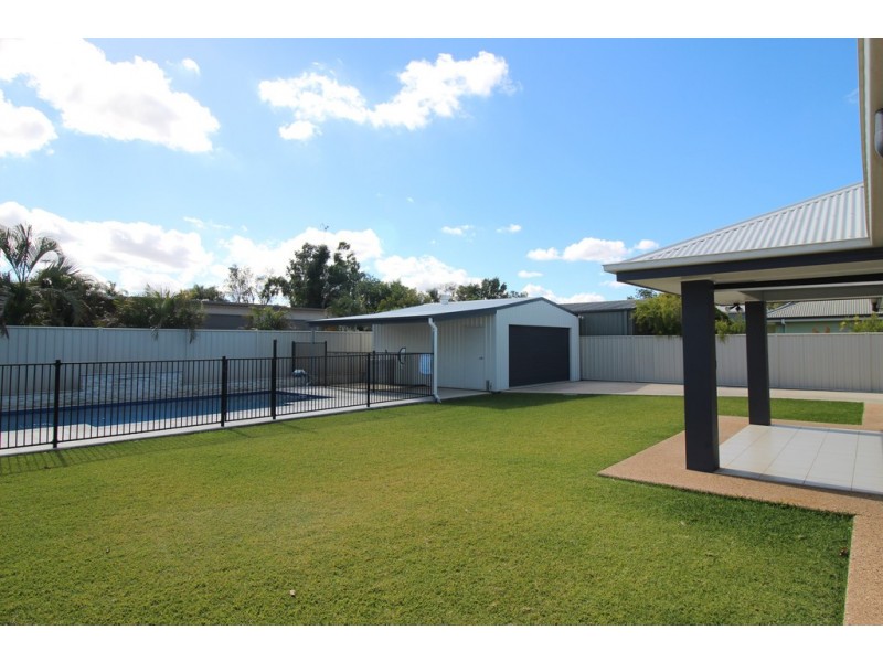 3 Charlton Street, Emerald QLD 4720