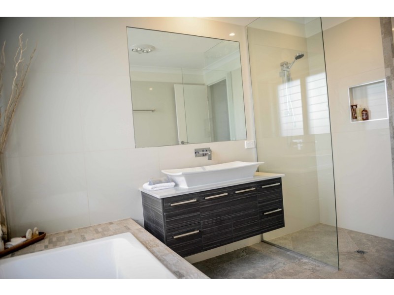 3 Epsom Place, Emerald QLD 4720