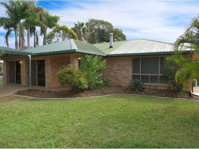 9 Smith Place, Emerald QLD 4720