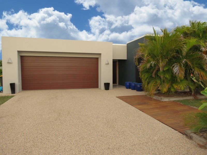 10 Desgrand Street, Emerald QLD 4720
