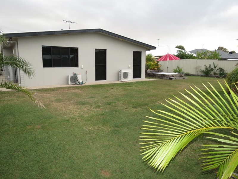 10 Desgrand Street, Emerald QLD 4720