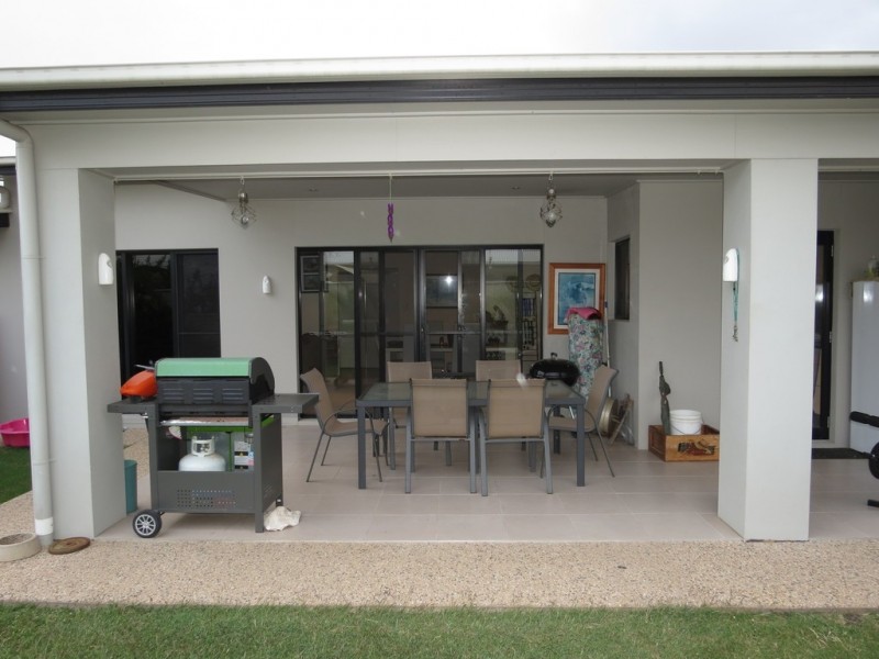 10 Desgrand Street, Emerald QLD 4720