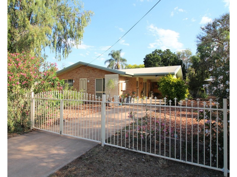 50 Braeside Road, Emerald QLD 4720