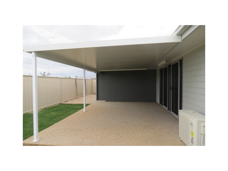1/10 Miliken St, Emerald QLD 4720