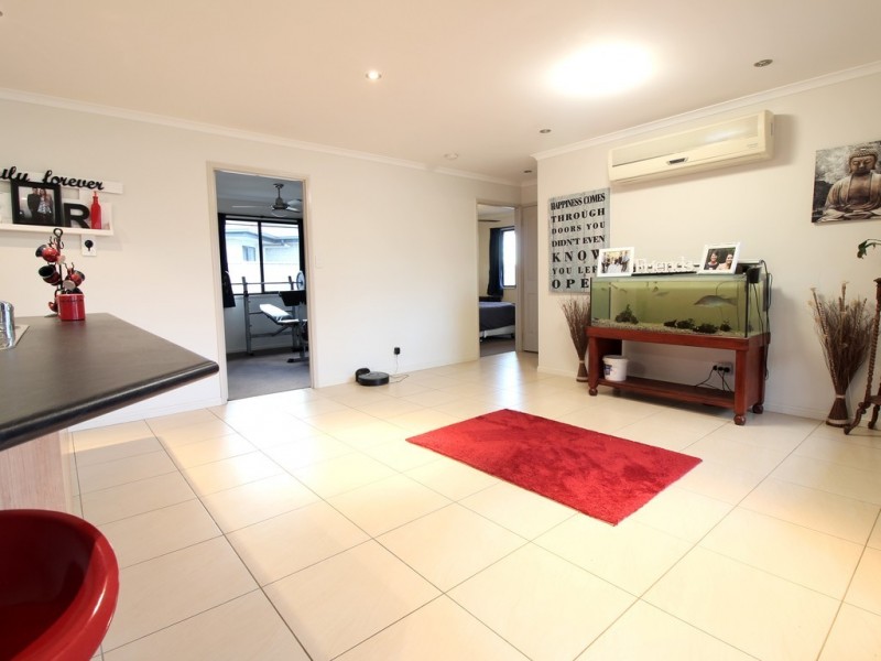 11 Chandon Court, Emerald QLD 4720