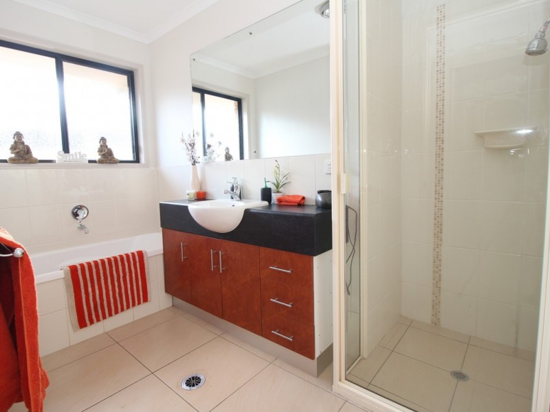 11 Chandon Court, Emerald QLD 4720