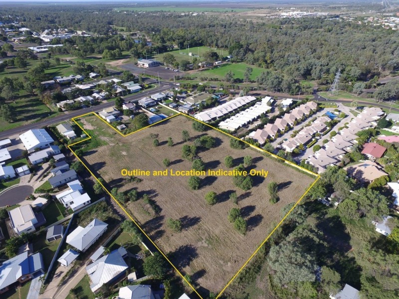 11 Roberts Street, Emerald QLD 4720