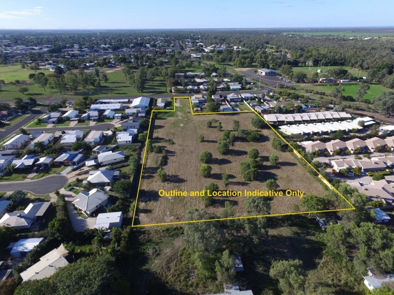 11 Roberts Street, Emerald QLD 4720