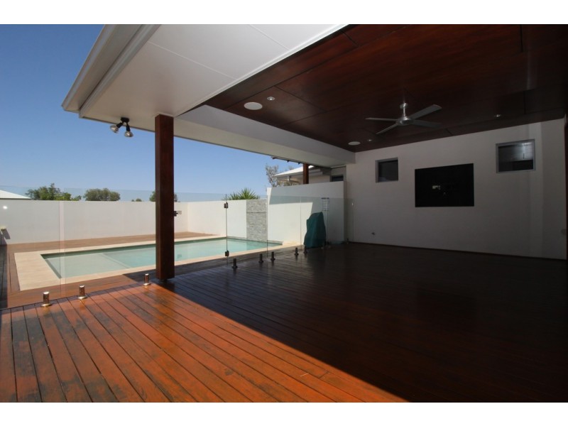 30 Randwick Road, Emerald QLD 4720