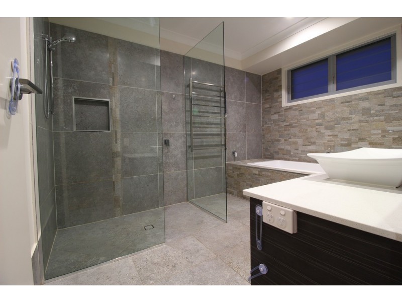 30 Randwick Road, Emerald QLD 4720