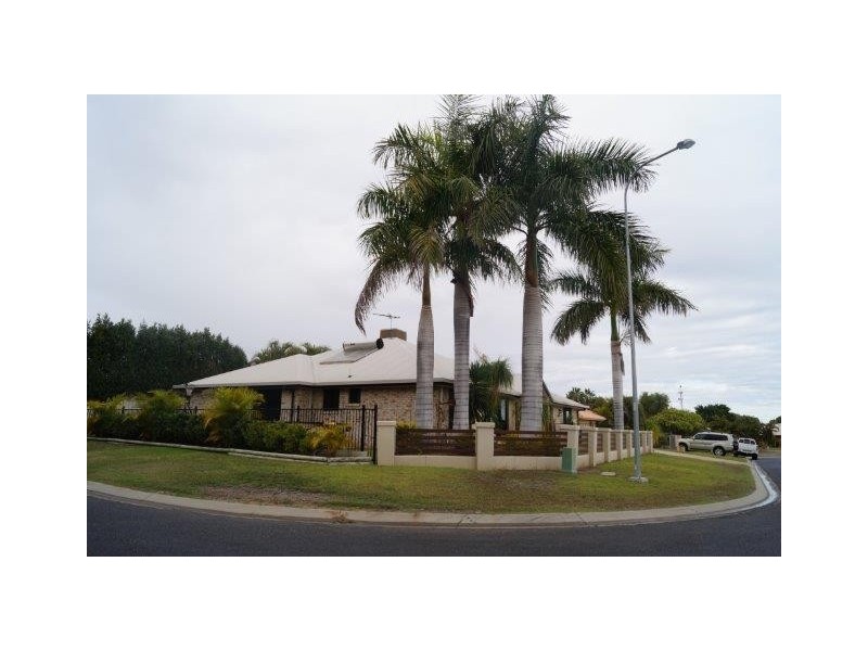 8 Dodd Street, Emerald QLD 4720