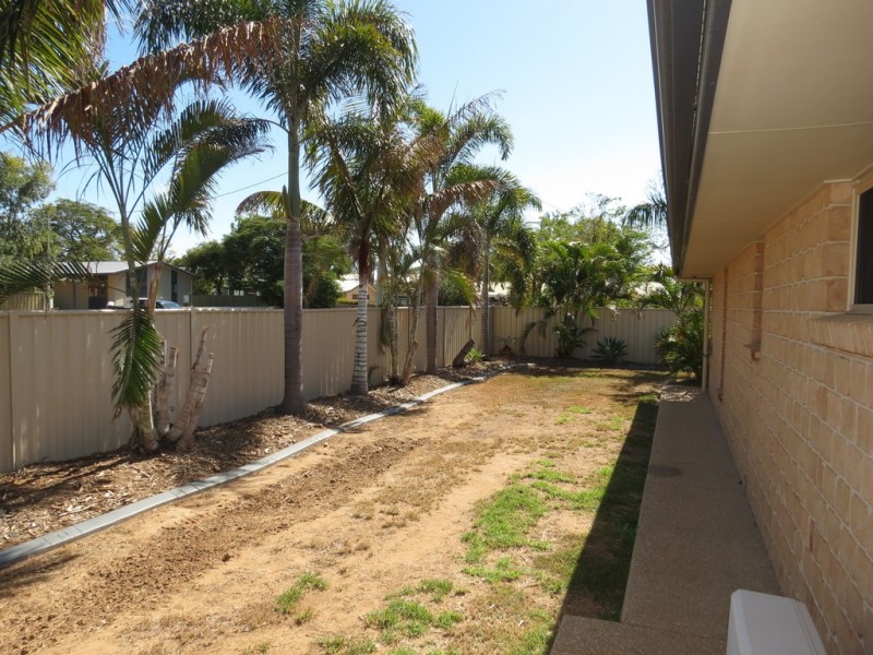49 Loch Street, Emerald QLD 4720