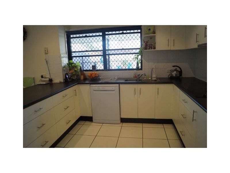 21 Dodd Drive, Emerald QLD 4720