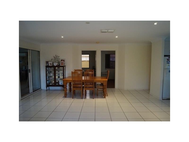 21 Dodd Drive, Emerald QLD 4720