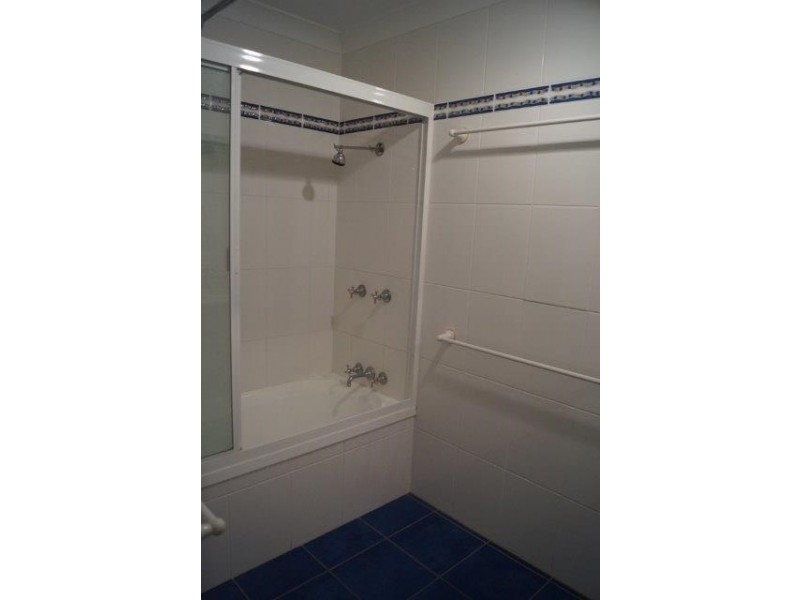 21 Dodd Drive, Emerald QLD 4720