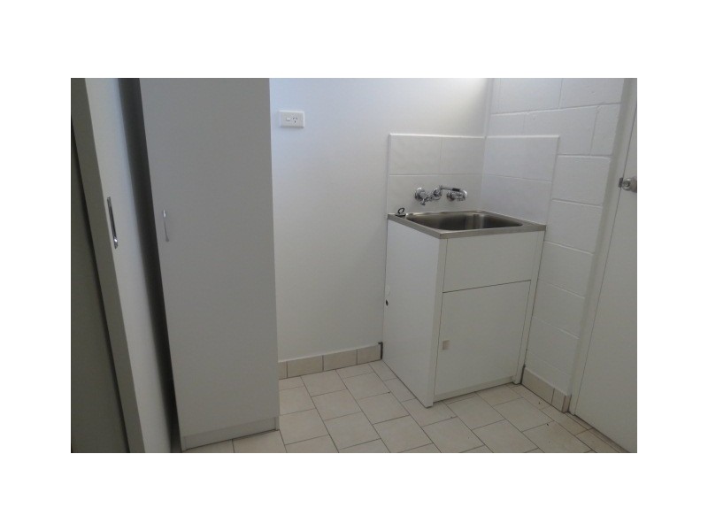7/52 Harris Street, Emerald QLD 4720