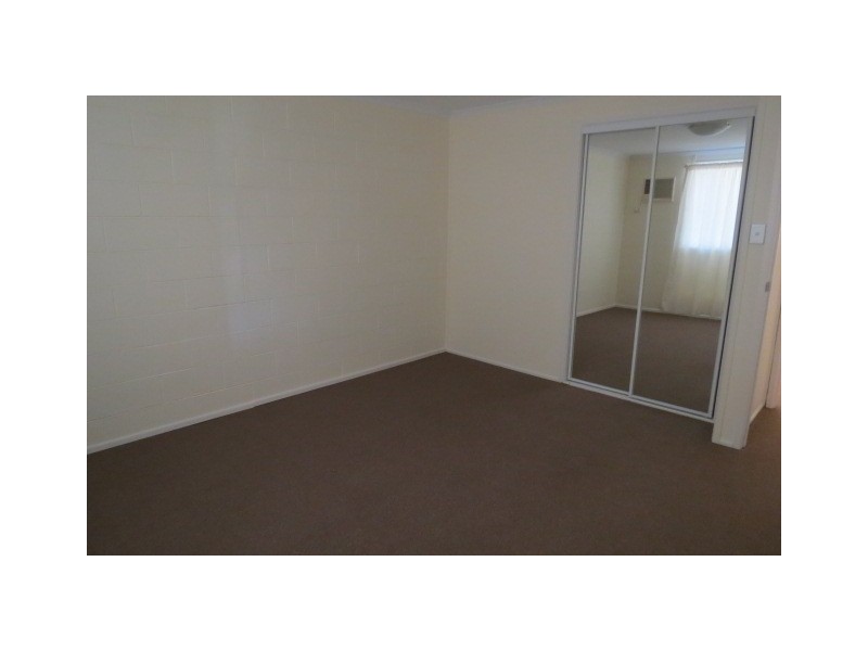 7/52 Harris Street, Emerald QLD 4720