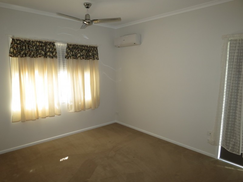 6 Andrea Place, Emerald QLD 4720