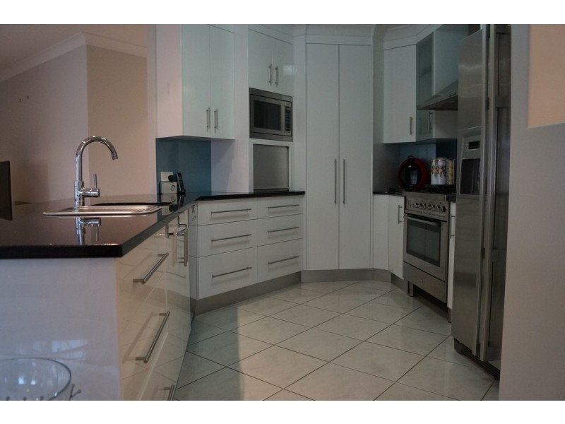 2 Vine Street, Emerald QLD 4720