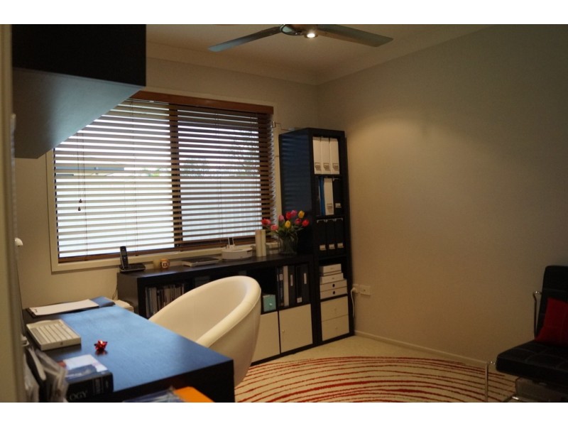 2 Vine Street, Emerald QLD 4720