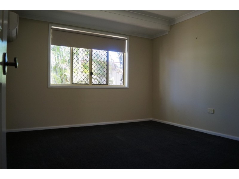 24 Whitchurch Street, Emerald QLD 4720