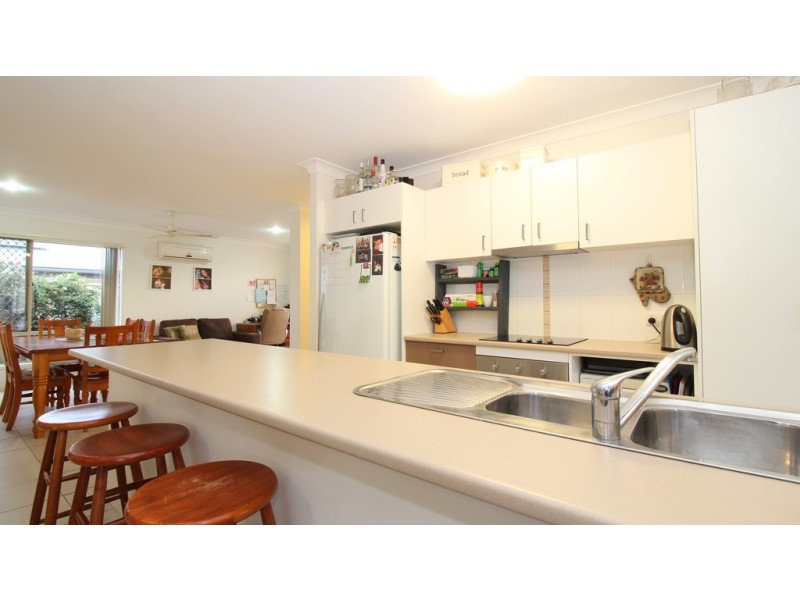 3 Lakeside Drive, Emerald QLD 4720