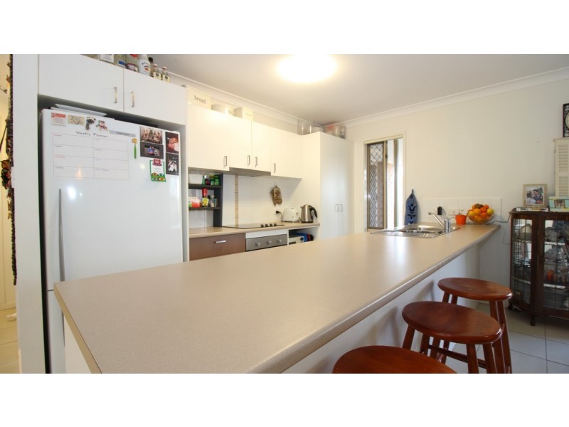 3 Lakeside Drive, Emerald QLD 4720